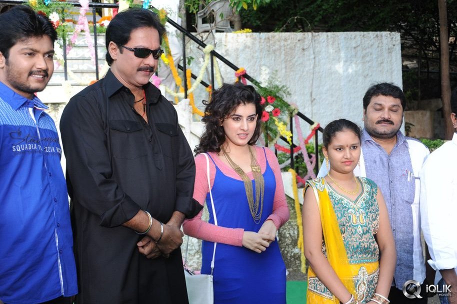 Tharuvatha-Katha-Movie-Opening